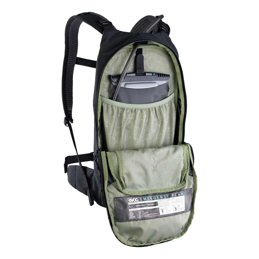 EVOC, Stage 6 + 2L Bladder, Hydration Bag, Volume: 6L, Bladder: Included (2L), Black